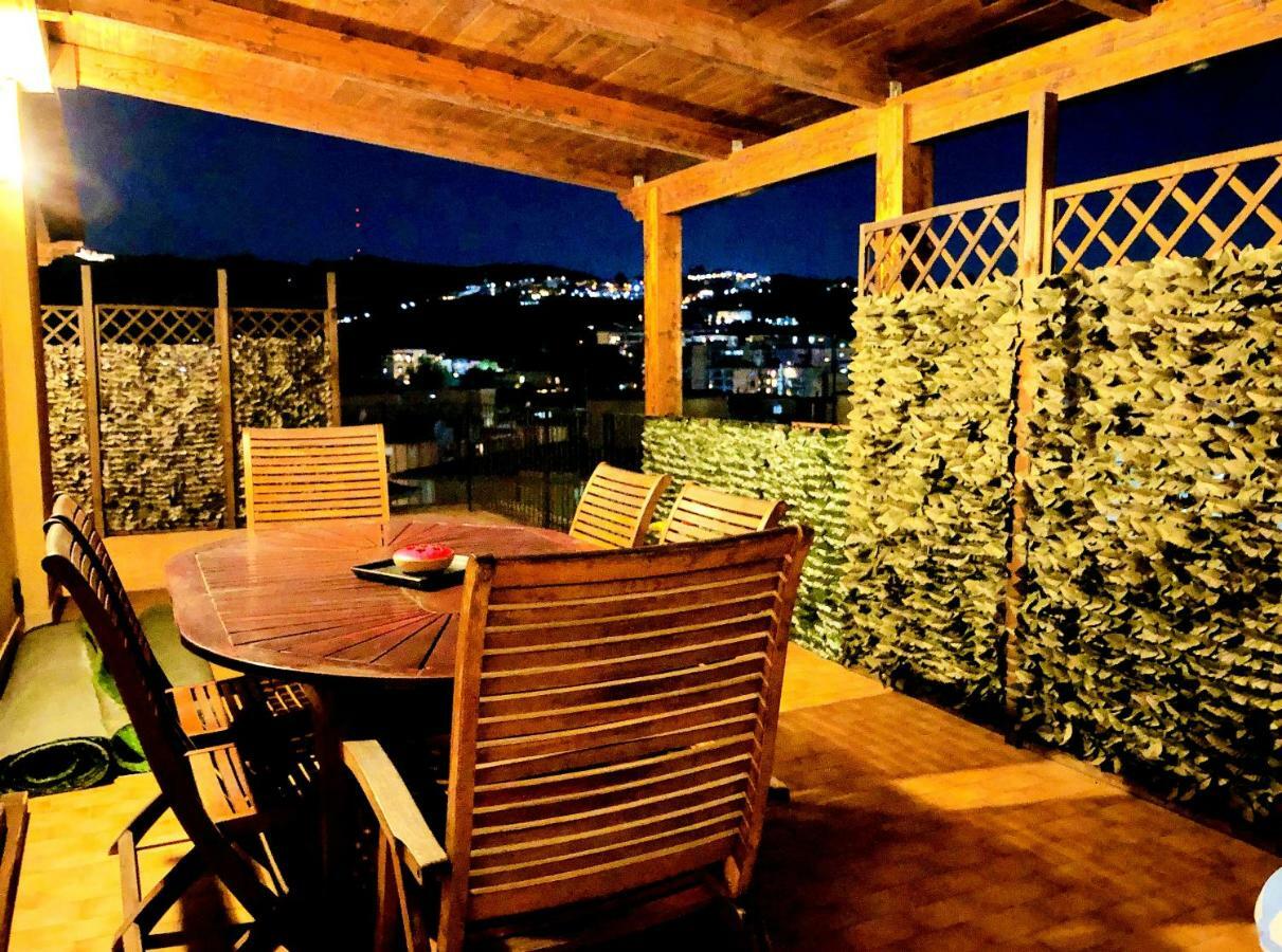 Suite Delicia Apartment - Appartamento Con Terrazza Napels Buitenkant foto
