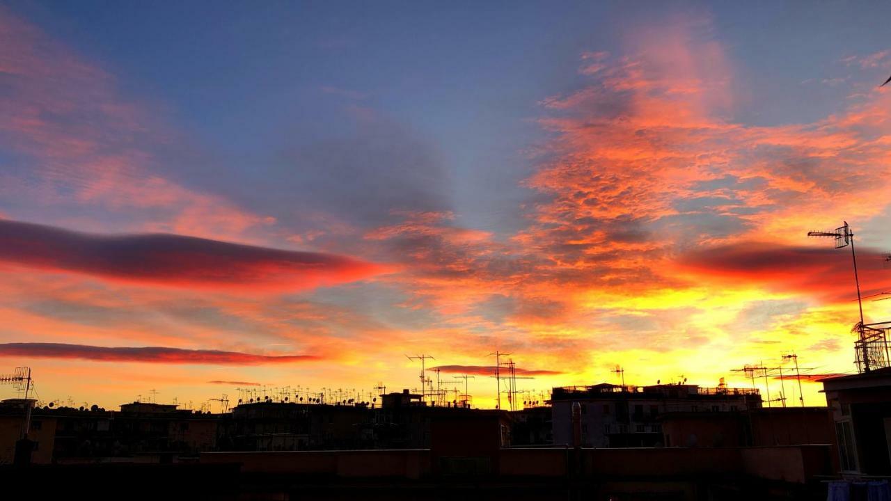 Suite Delicia Apartment - Appartamento Con Terrazza Napels Buitenkant foto